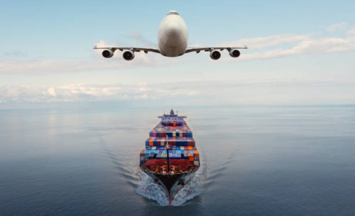 Air Freight vs. Sea Freight – What to Choose?